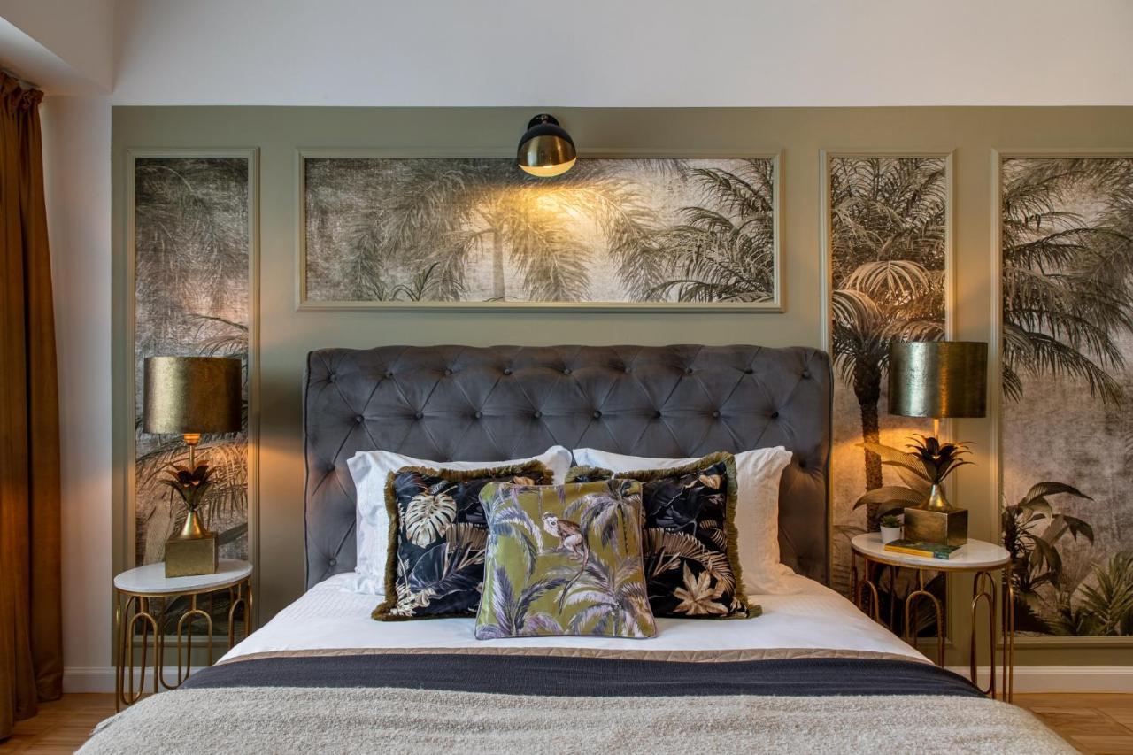 Bagheera'S Den Villa Bucureşti Ngoại thất bức ảnh