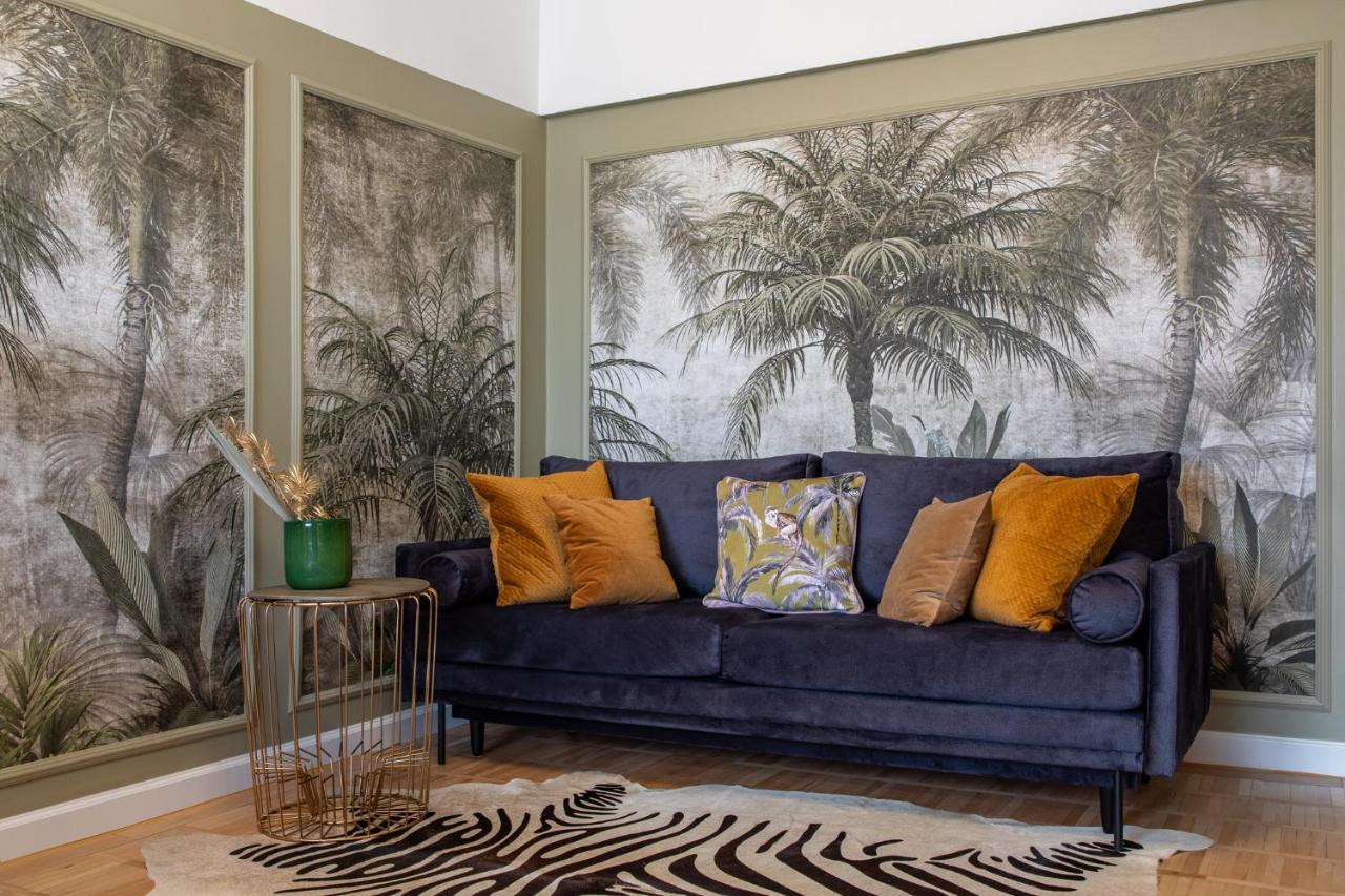 Bagheera'S Den Villa Bucureşti Ngoại thất bức ảnh